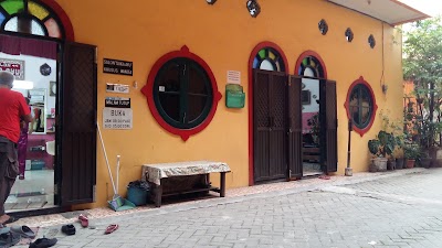 beauty-salon