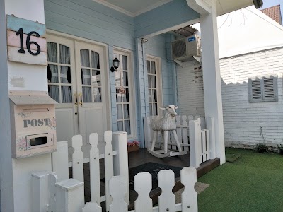 Photos of Shabbychic Indonesia