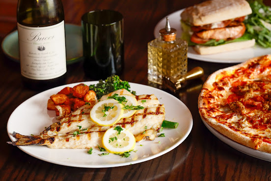 Gianni & Mac's Ristorante by null