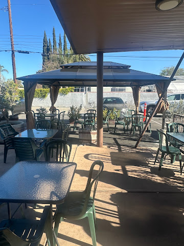 Eat'n Park Restaurant by null