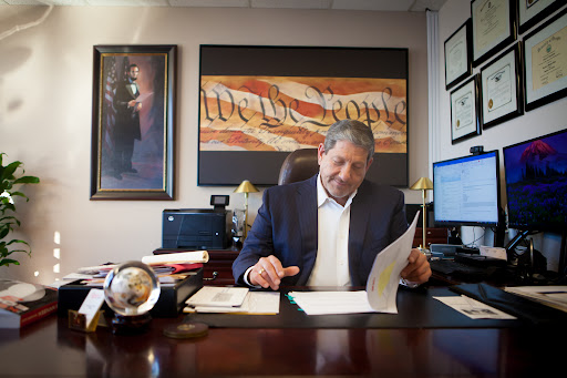 Lawrence Kahn Law Group, P.S. - Thumbnail