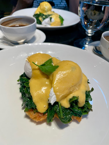 Comments and reviews of German Gymnasium Grand Café