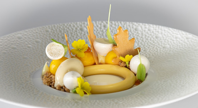 Mano restaurant by null