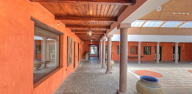 IDE Business School