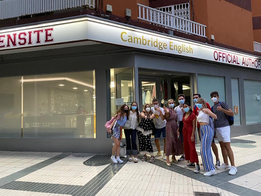 TeamColo English School - Thumbnail