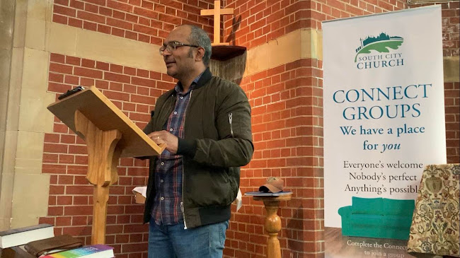 Comments and reviews of South City Church