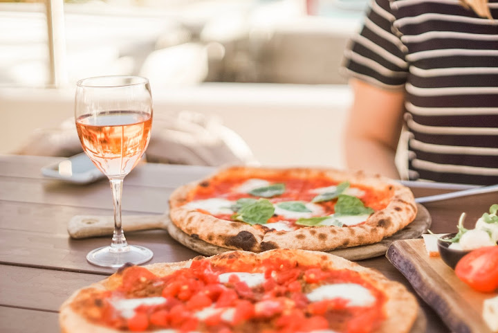 ENO Market & Pizzeria by null