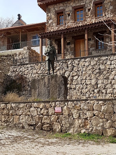 Photos of Ptt-kara&ouml;z&uuml;