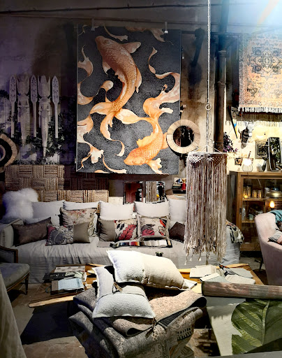 ROOM ROOM CALDETES BY LUCKY MORA STUDIO TAPISSERS D'ARENYS