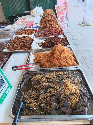 เหนียวหมูไส้แตก สมุย