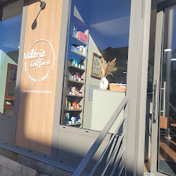 Photo n°5 de Valérie Coiffure à Pontorson (Salon de coiffure)