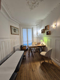 Photo n°1 de Romain Marques Ostéopathe à Paris (Ostéopathe)