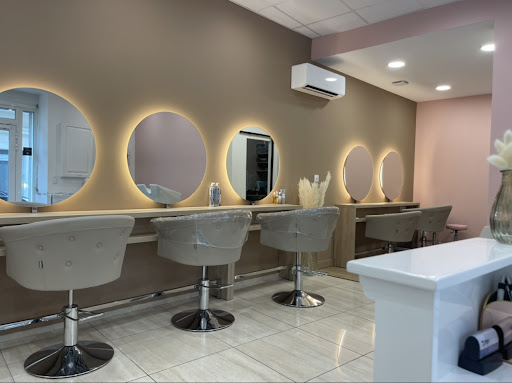 Beauty Hair Elegance Gallery - France