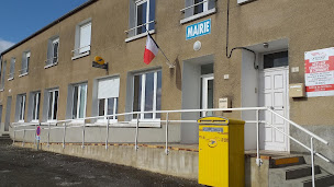 Photo n°3 de La Poste Agence Communale à Madré (Poste)