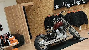 Photo n°16 de AGM Réparation à Rupt-sur-Moselle (Service de remorquage)