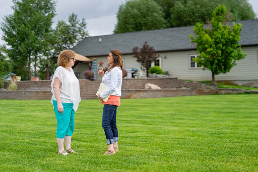 Gina Ossello, McLeod Real Estate Group - Thumbnail