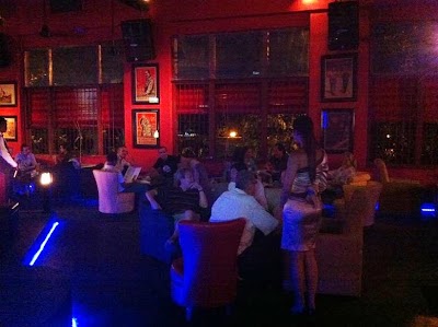 Photos of Mao's Club