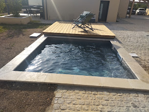 Photo n°19 de CRE Piscines créations, rénovation et entretien 49 Brissac Angers Maine et Loire à Brissac Loire Aubance (Service de réparation de piscines)