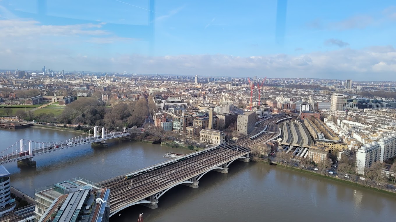 Discover the breathtaking beauty of London through our guide to the Best Views in the city! From iconic landmarks to hidden gems, we reveal the top spots to capture stunning panoramic views of the capital. Get ready to be inspired and discover a new perspective on one of the world's most vibrant cities. #londonviews #bestviewsinLondon | The Best Viewpoints In London | LondonViewpoints | Best Places To Visit In London | Things To Do In London | London Places