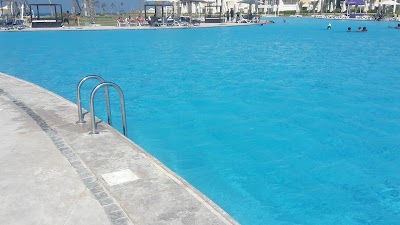Photos of Marseilia Beach 4