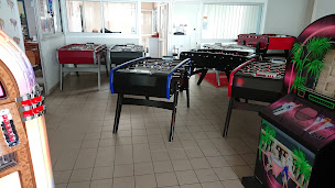 Photo n°7 de AEL Billards - Baby -Juke boxes- Flippers à Laval (Magasin de jouets)