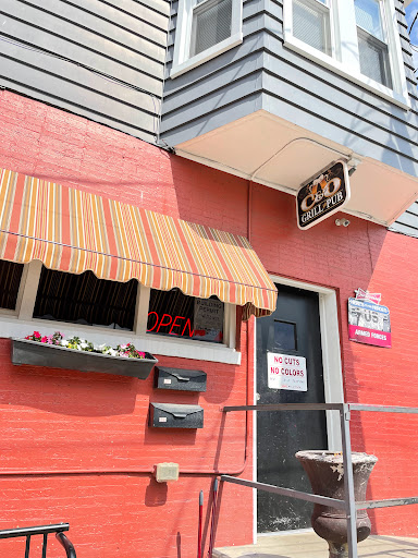 C&O grill and pub