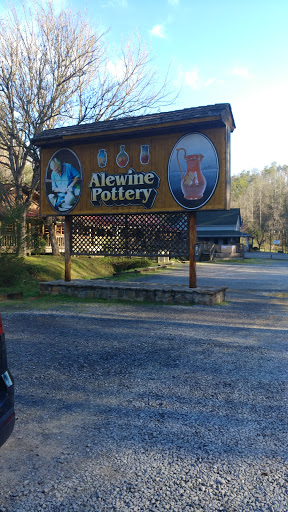 Alewine Pottery