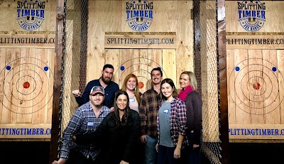 Splitting Timber Axe Throwing Tucson