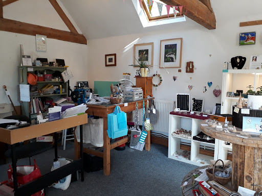 Silver Tree Studio - Thumbnail