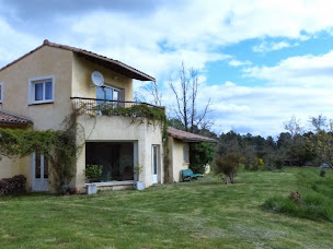 Photo n°1 de Chez Patrick à Ailhon (Chambre d'hôtes)