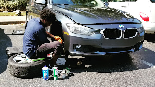 Dixon's Mobile Mechanic /Diesel/Automotive Towing Services featured image