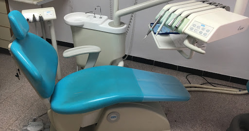 Clínica Dental Navarro & Guerrero Gallery - Spain