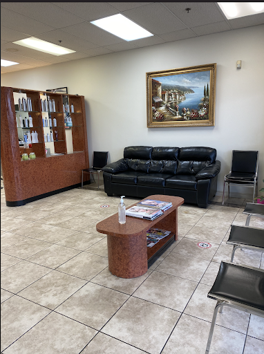 Crystallyn Hair Studio - Thumbnail
