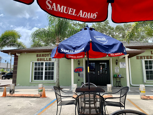Sandy's Grille - Visual