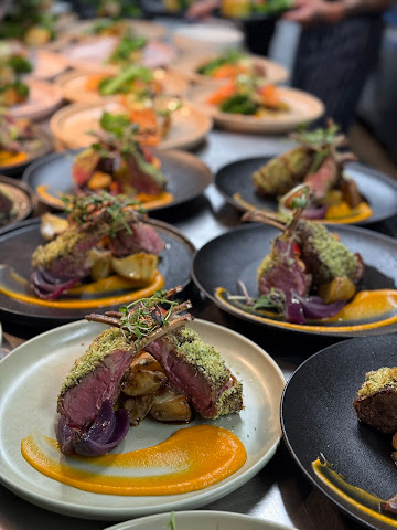 Black Cottage Cafe by null