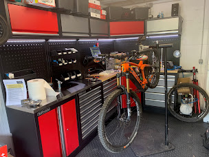 Photo n°17 de L'Atelier Cycle de Guillaume à Charvonnex (Magasin de vélos électriques)