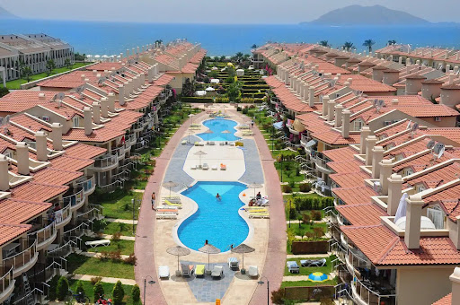 Sunset Beach Club Aqua Lettings