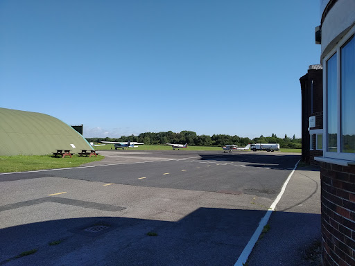 Manchester Barton Aerodrome - Thumbnail