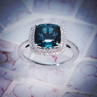 マユヤマジュエラー帝国ホテル店