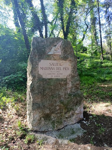 Alpini Memorial - Thumbnail