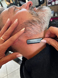 Photo n°23 de Métamorphose à Bueil (Magasin de produits de beauté)