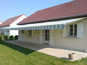 Photo n°5 de Stores 18 SARL à Mesves-sur-Loire (Magasin de stores et de rideaux)