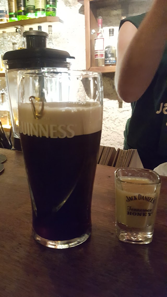 Irish Pub