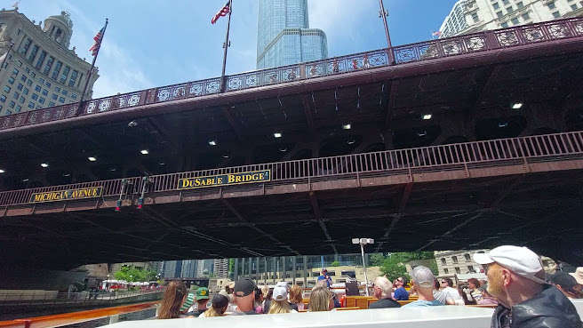 City Cruises Chicago Architecture Tours by null