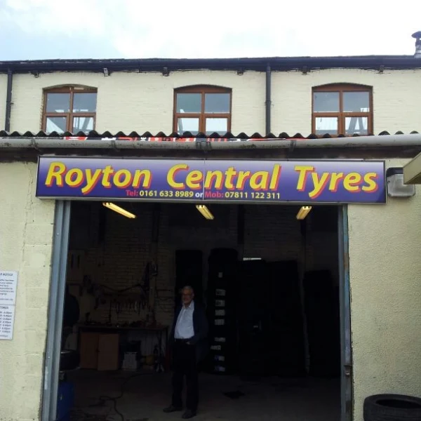 Royton Central Tyres photo