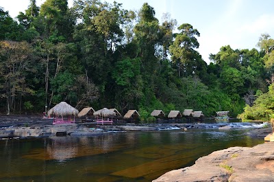 Photos of Tad Koy Loy Far Waterfall