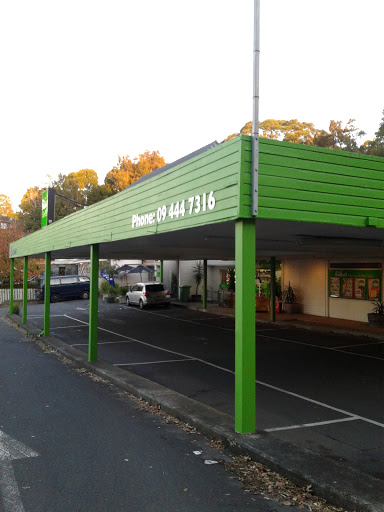 The Bottle-O Glenfield - Thumbnail