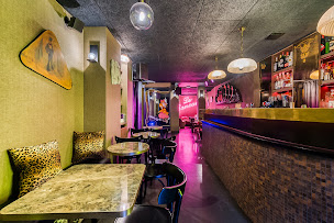 Photo n°44 de Le Cancan Pigalle - Restaurant/Bar/Scène à Paris (Bar à tapas)