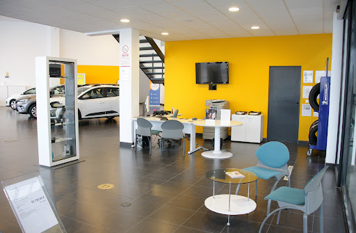 Grupo LCA Úbeda Renault y Dacia - Thumbnail
