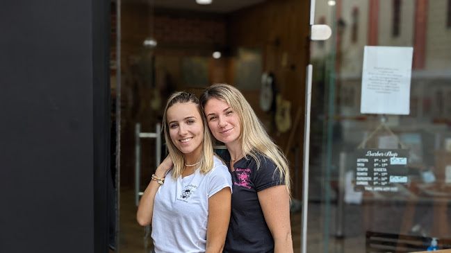 Annabells Barbershop - Κουρείο